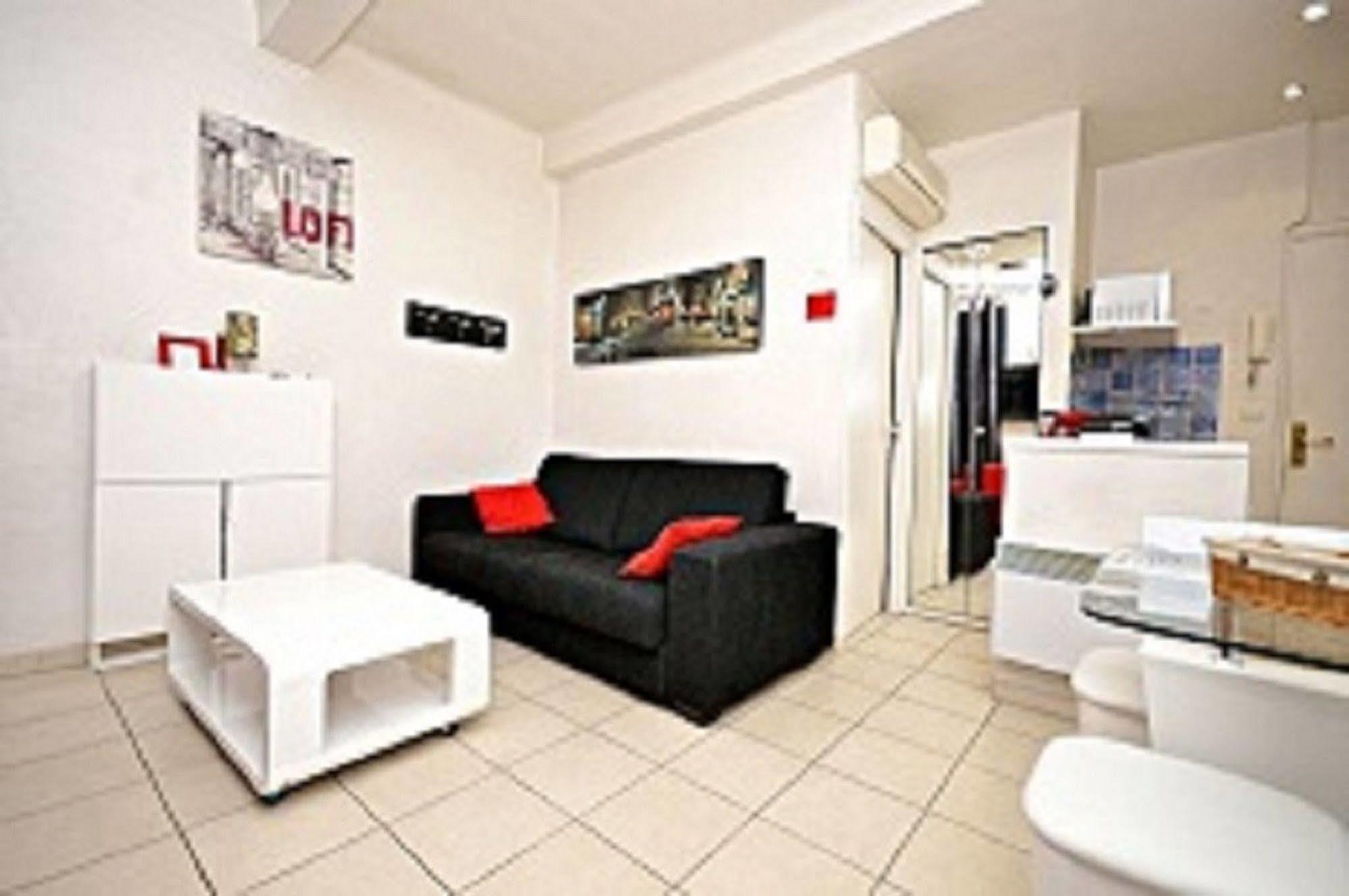 Appartement Studio Central à Cannes Extérieur photo